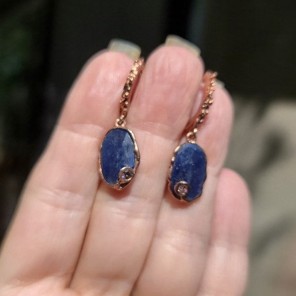 Sapphire & Amethyst Rosegold Earrings - Picture 8 of 11